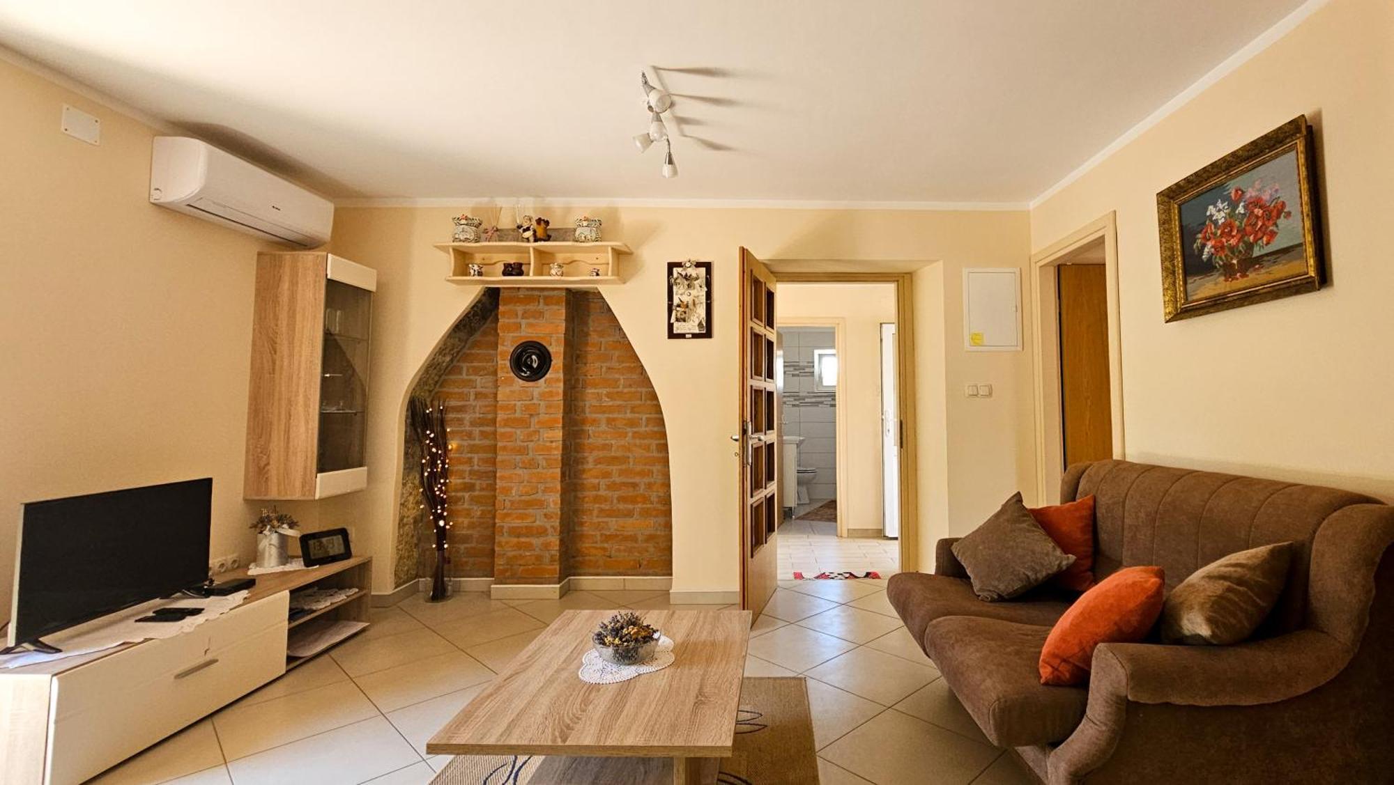 Apartman Petra Vrh  Exterior photo
